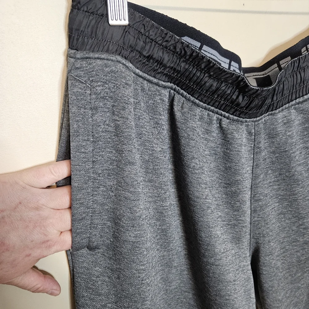 Under Armour MK1 Terry Jogger in Charcoal Grey Size XL - Picture 5 of 11